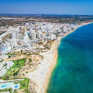 https://armacao-de-pera-twins-i-with-pool-by-homing.hotelaalgarve.com